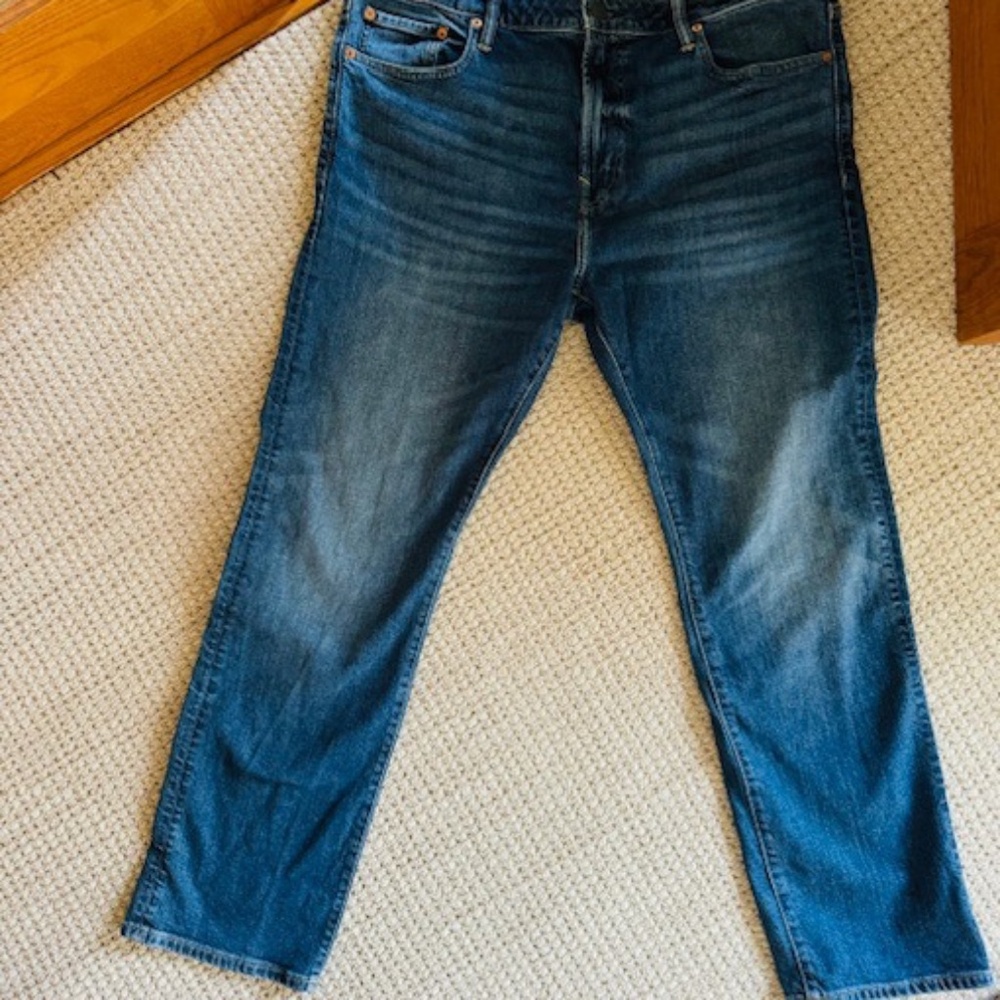 American Eagle Men’s flex relaxed straight denim jeans size 36x32 New
